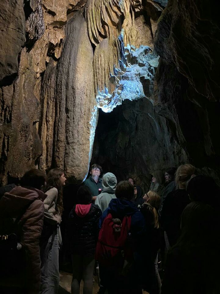 Poole's cavern 1 3.8.22.jpeg (118 KB)